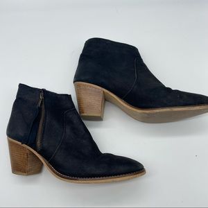 Urban Outfitters Faye Leather Boot Black Zipper 10